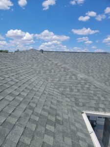 Asphalt shingles finished roof color shadow gray