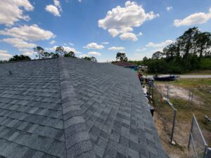 Asphalt shingles finished roof color shadow gray